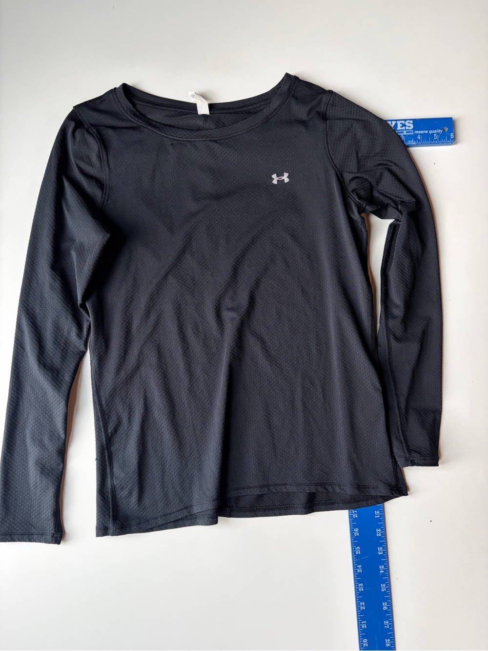 Under Armour Women’s Black Long-Sleeve Active Top